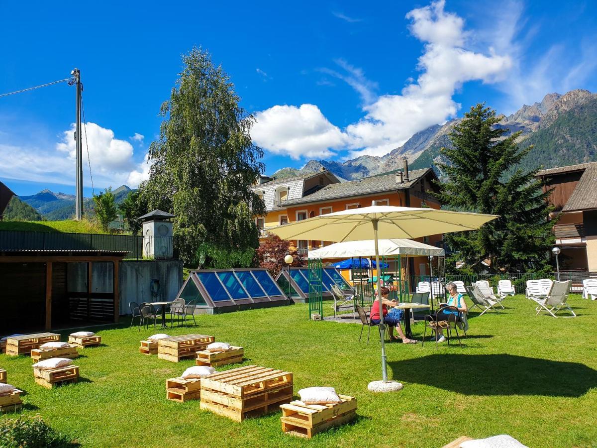 Hotel Fior Di Monte Caspoggio Exterior foto