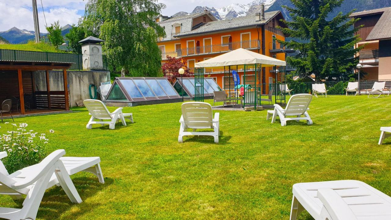 Hotel Fior Di Monte Caspoggio Exterior foto